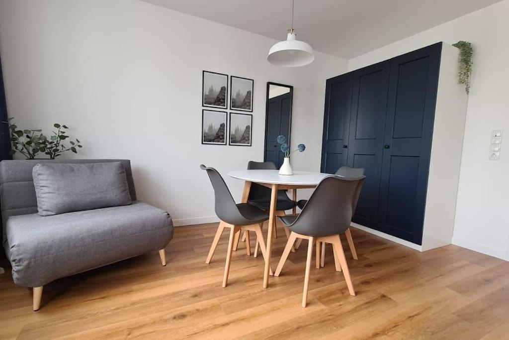 Sloneczny Apartament W Centrum Gdyni 2 Pokojowy Gdynia Exterior foto